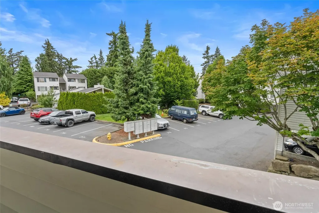 20301 19th Avenue NE Shoreline WA 98155