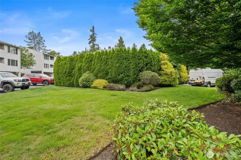 20301 19th Avenue NE Shoreline WA 98155