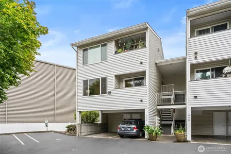 20301 19th Avenue NE Shoreline WA 98155