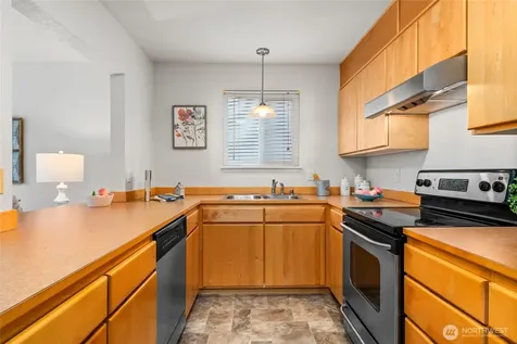 20301 19th Avenue NE Shoreline WA 98155