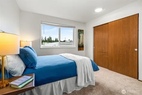 20301 19th Avenue NE Shoreline WA 98155