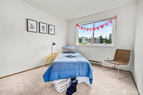 20301 19th Avenue NE Shoreline WA 98155