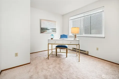 20301 19th Avenue NE Shoreline WA 98155