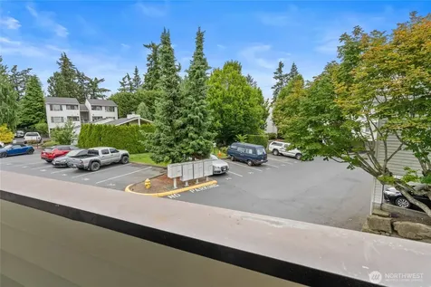 20301 19th Avenue NE Shoreline WA 98155