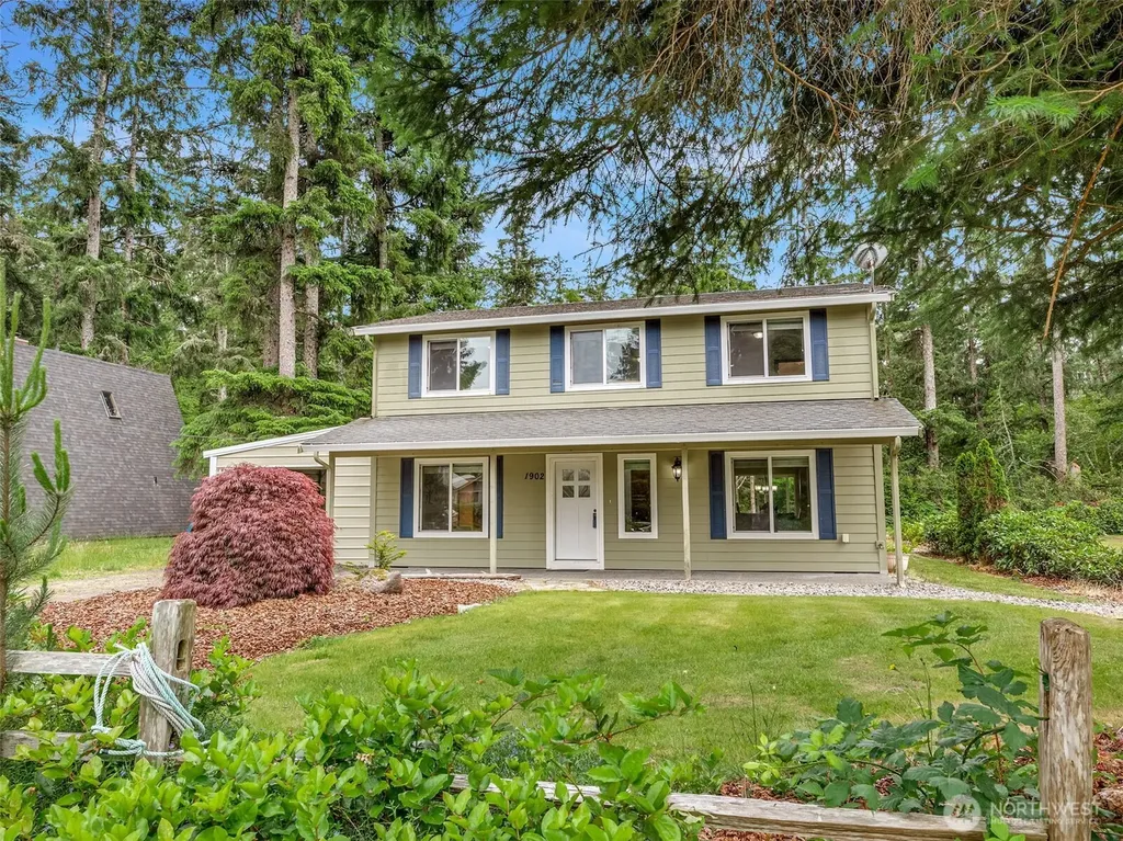 1902 194th Street Long Beach WA 98631
