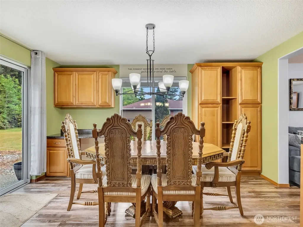 1902 194th Street Long Beach WA 98631