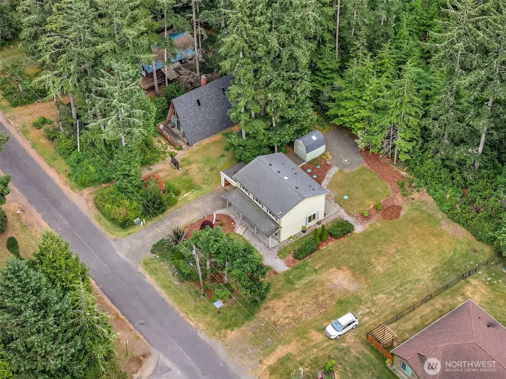1902 194th Street Long Beach WA 98631