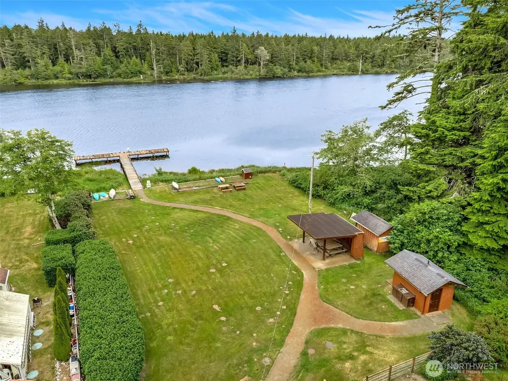 1902 194th Street Long Beach WA 98631