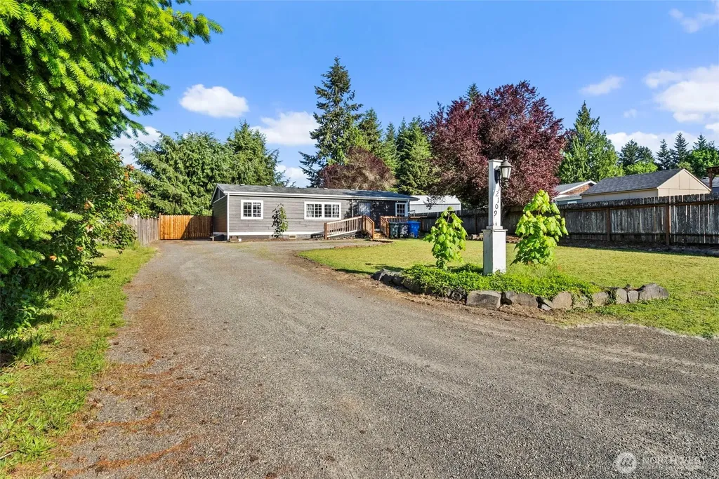 12109 241st Avenue Ct E Buckley WA 98321