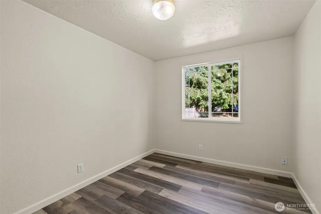 12109 241st Avenue Ct E Buckley WA 98321