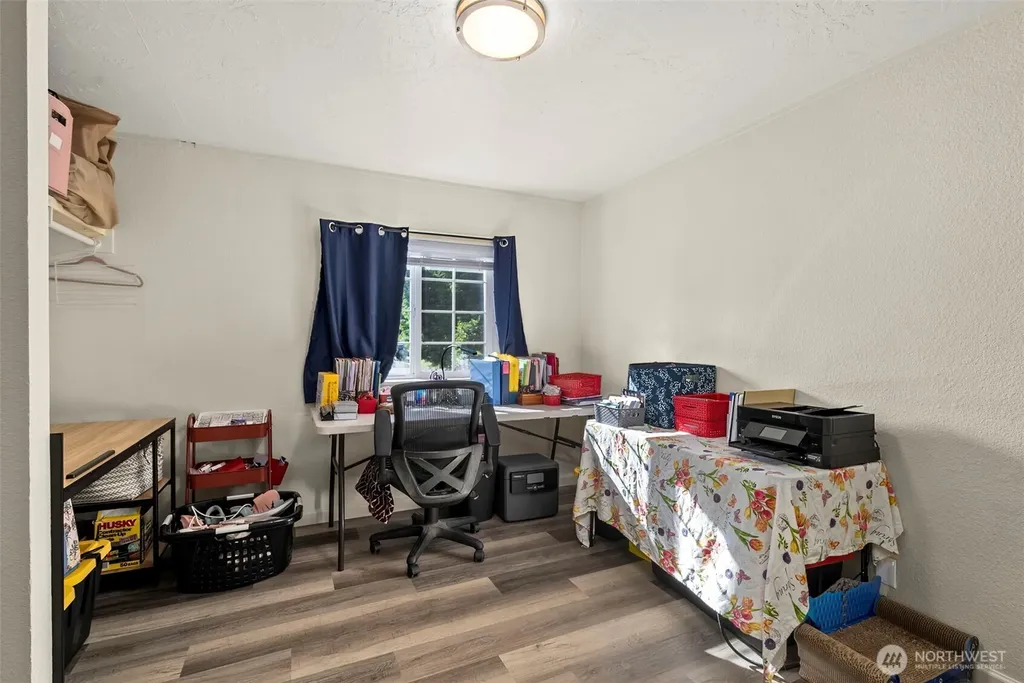 12109 241st Avenue Ct E Buckley WA 98321