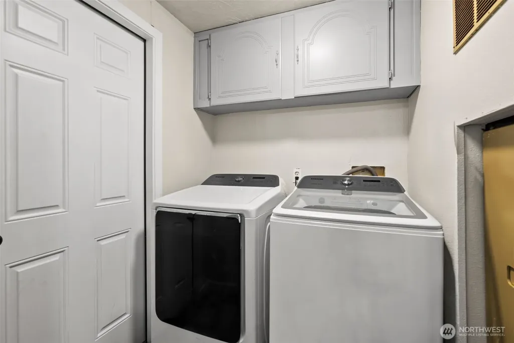 12109 241st Avenue Ct E Buckley WA 98321