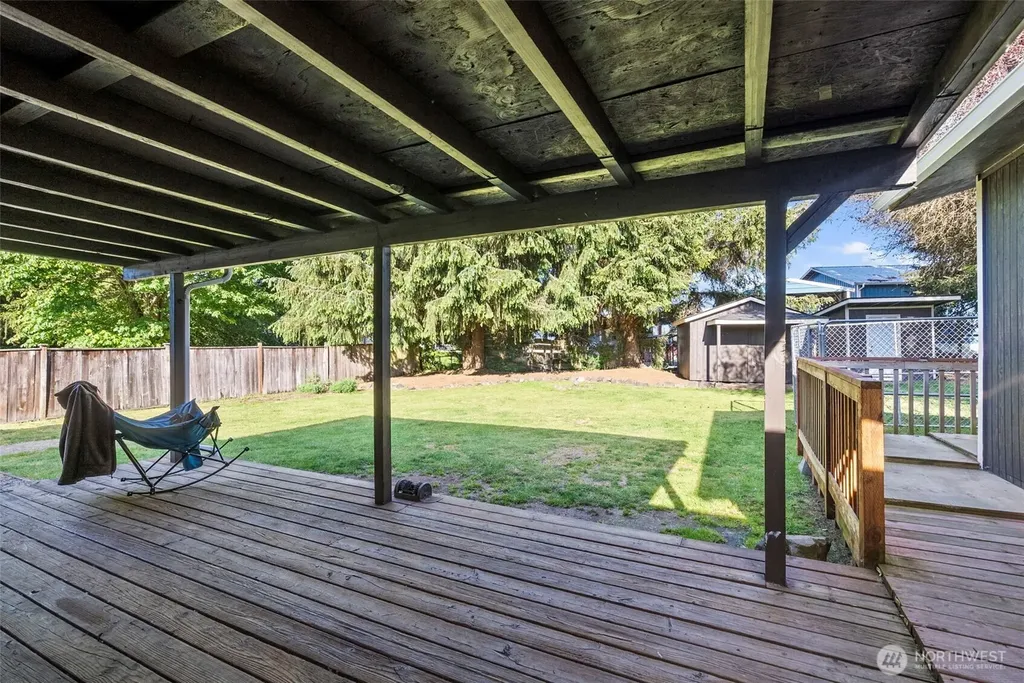 12109 241st Avenue Ct E Buckley WA 98321