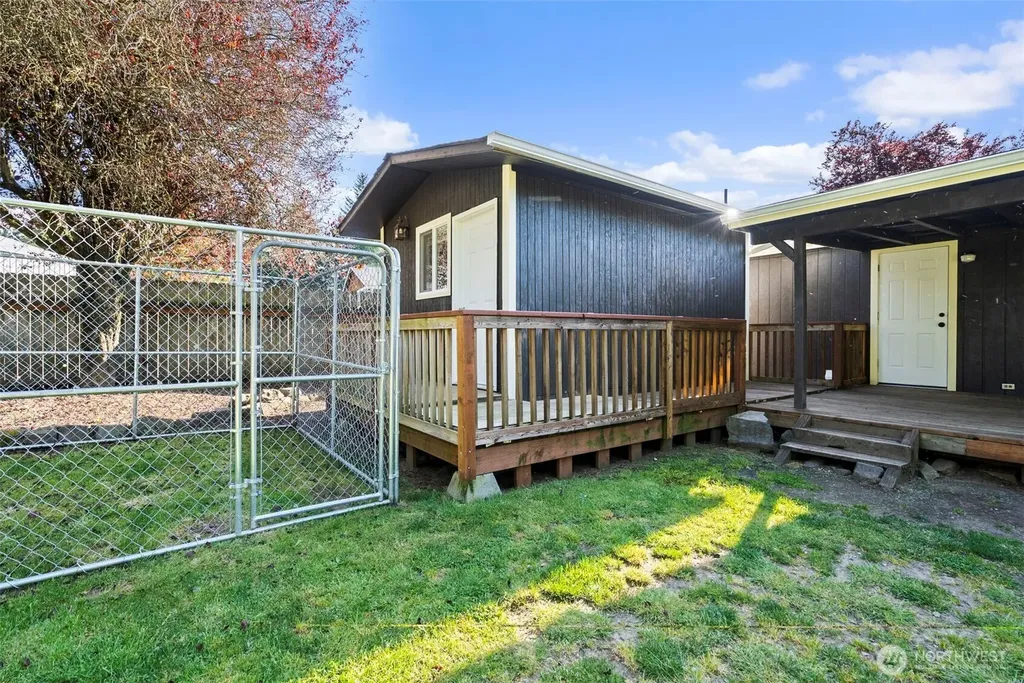 12109 241st Avenue Ct E Buckley WA 98321