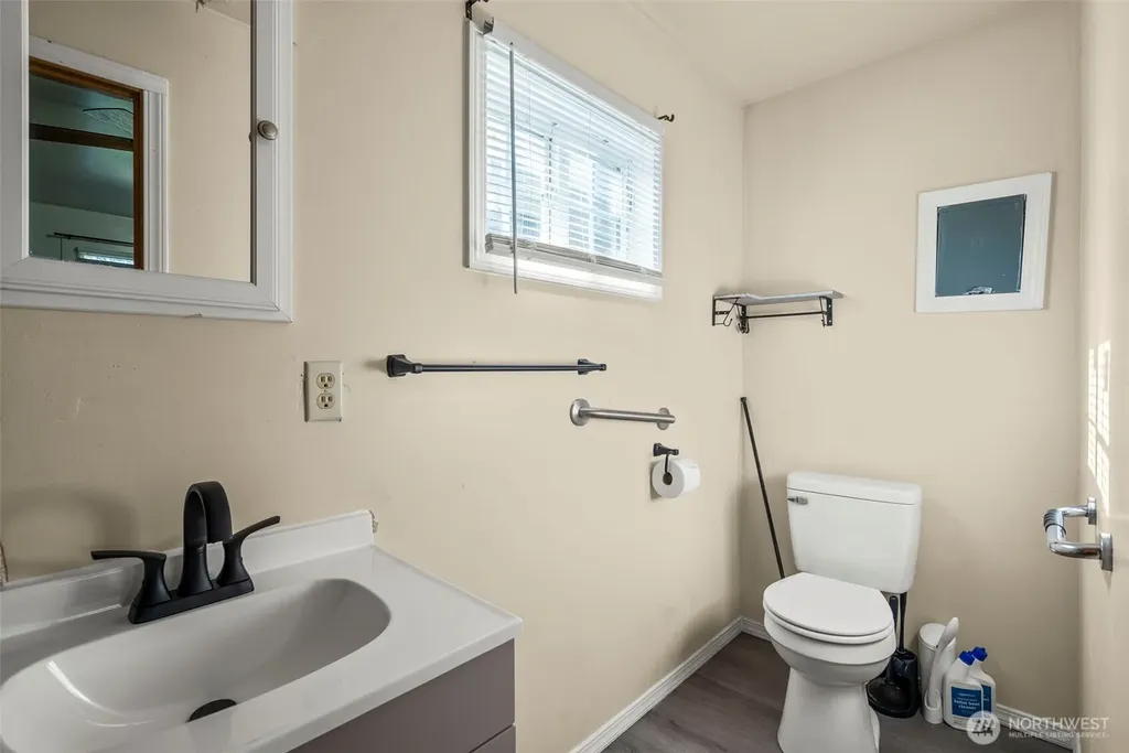 12109 241st Avenue Ct E Buckley WA 98321