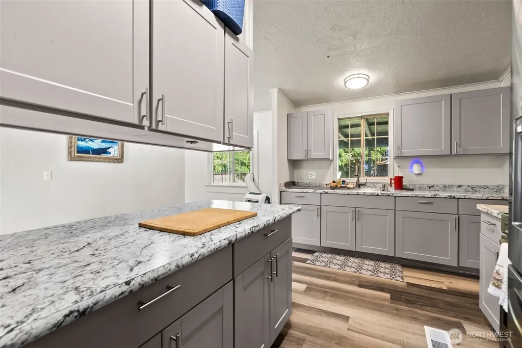 12109 241st Avenue Ct E Buckley WA 98321