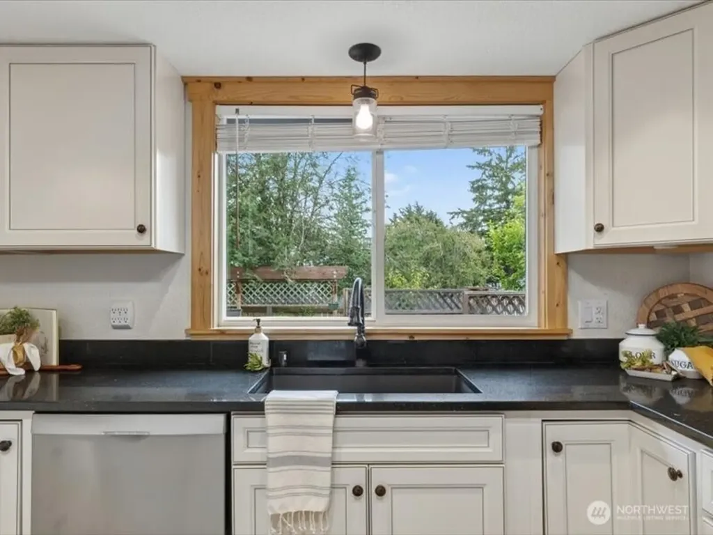 3738 Magrath Road Bellingham WA 98226
