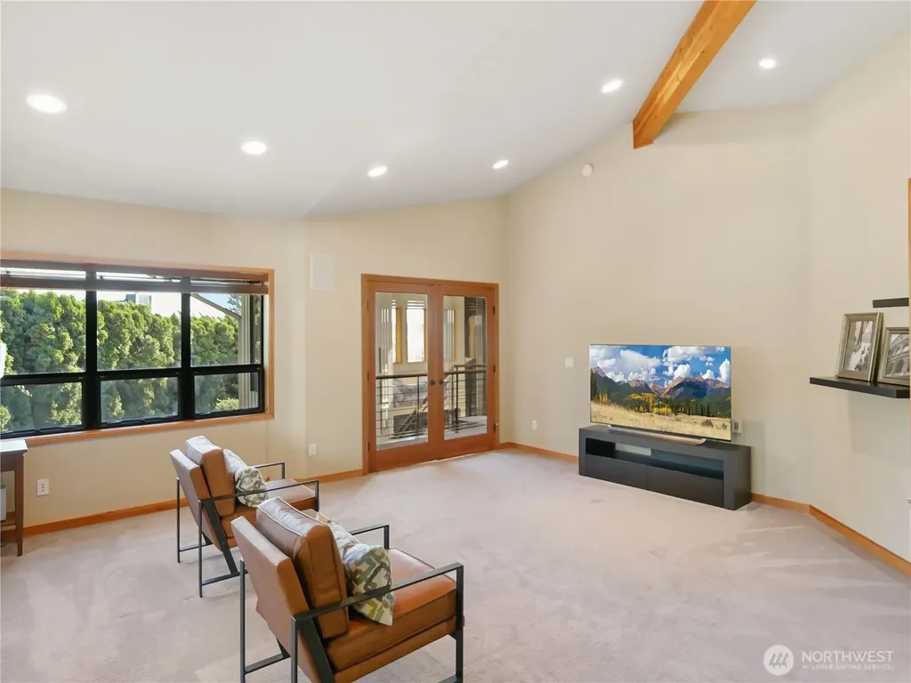 3310 Lake Washington Boulevard N Renton WA 98056