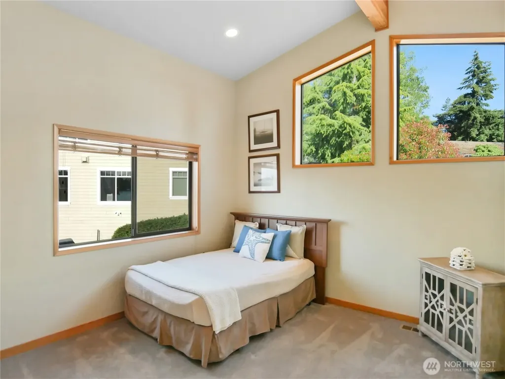 3310 Lake Washington Boulevard N Renton WA 98056
