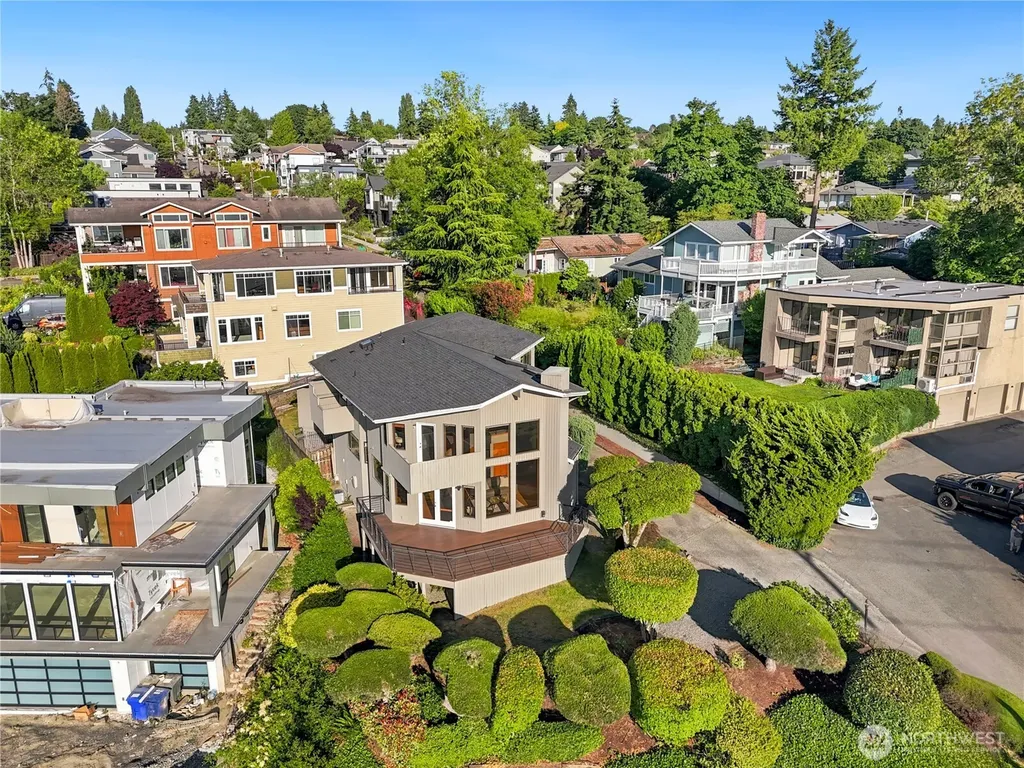 3310 Lake Washington Boulevard N Renton WA 98056