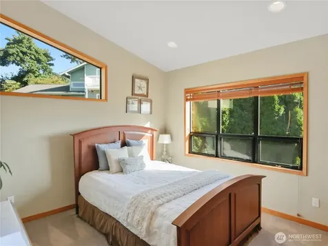 3310 Lake Washington Boulevard N Renton WA 98056