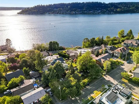3310 Lake Washington Boulevard N Renton WA 98056