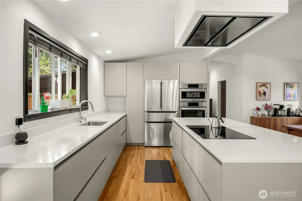 2414 161st Avenue NE Bellevue WA 98008