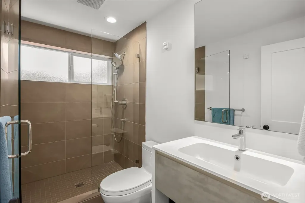 2414 161st Avenue NE Bellevue WA 98008