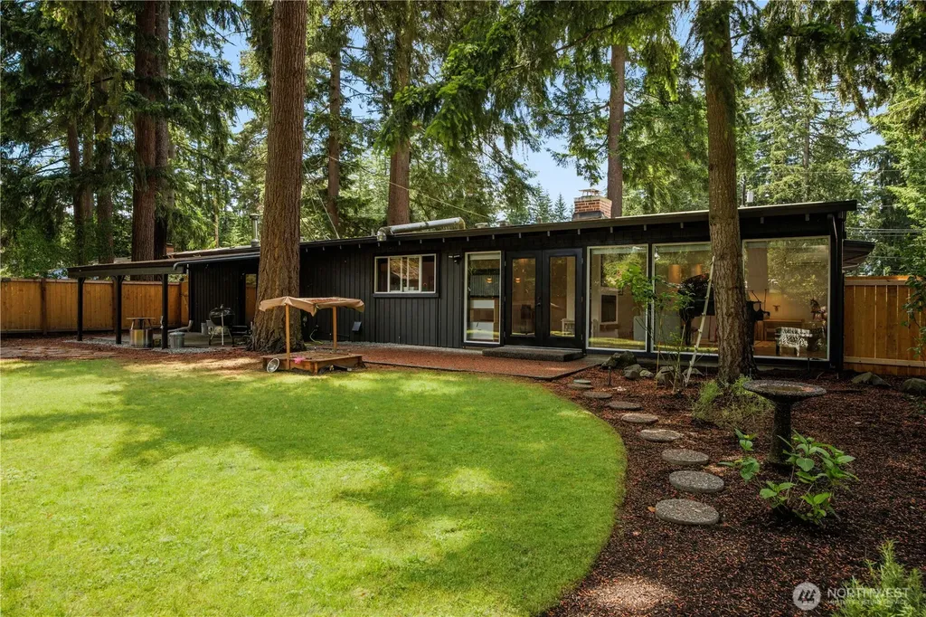 2414 161st Avenue NE Bellevue WA 98008