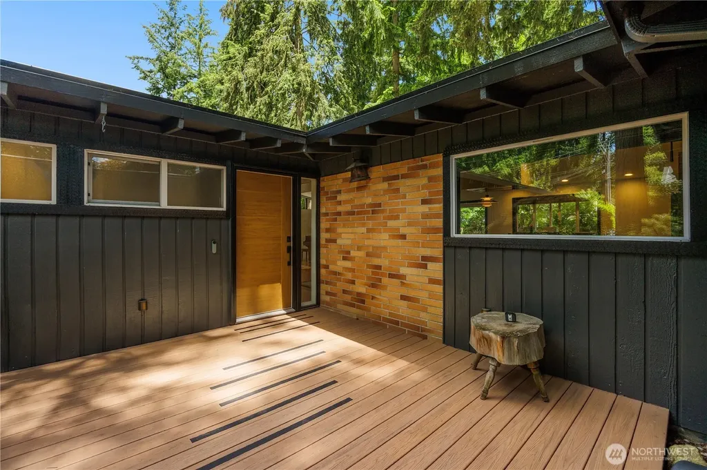 2414 161st Avenue NE Bellevue WA 98008