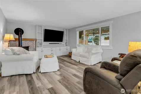 6321 255th Street Ct E Graham WA 98338