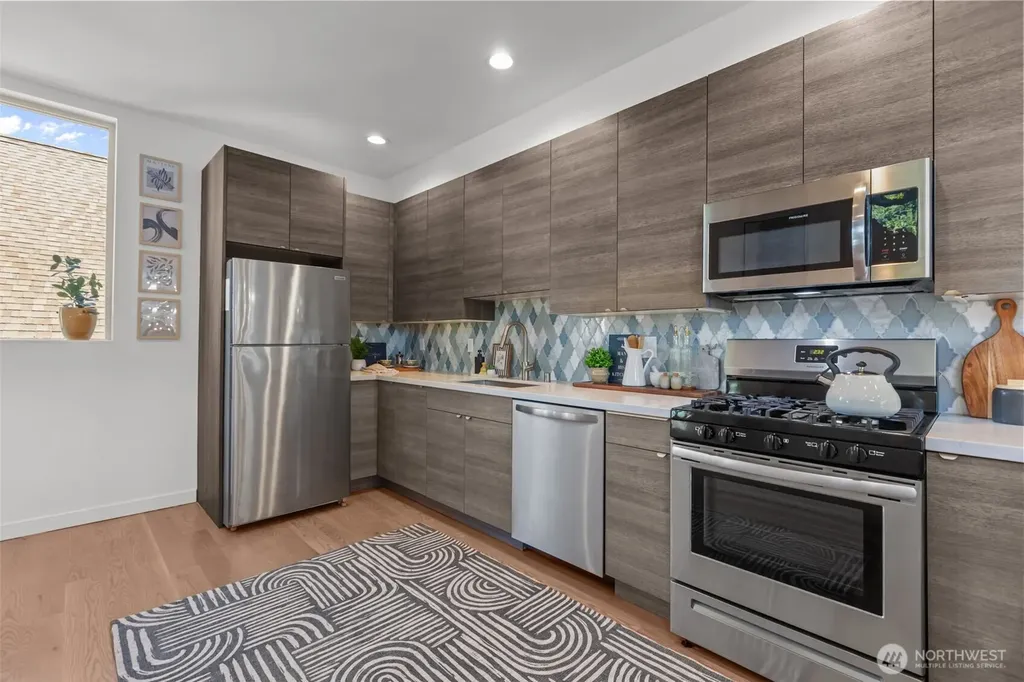 2639 45th Avenue SW Seattle WA 98116