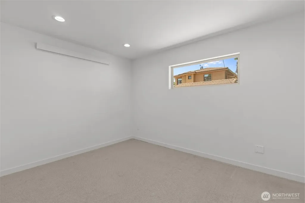2639 45th Avenue SW Seattle WA 98116