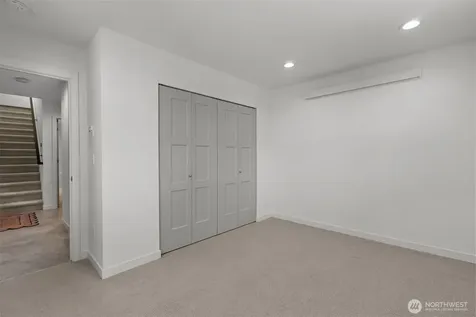 2639 45th Avenue SW Seattle WA 98116