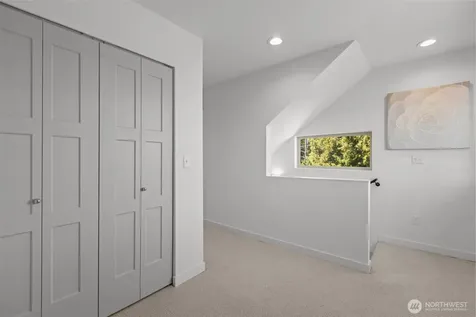 2639 45th Avenue SW Seattle WA 98116