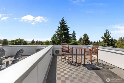 2639 45th Avenue SW Seattle WA 98116