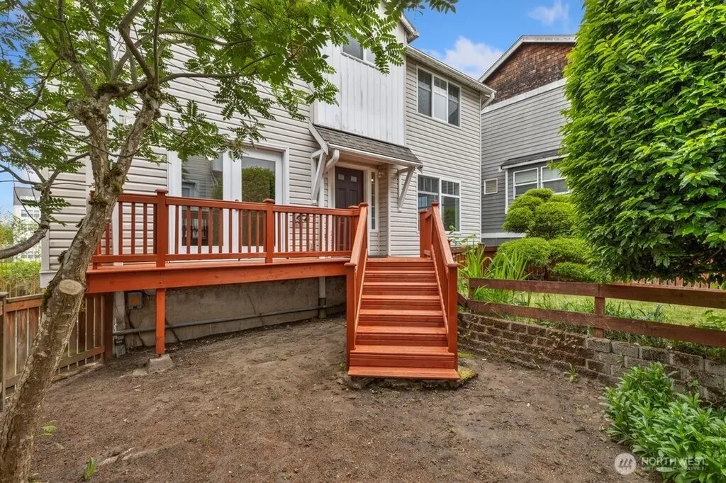 12715 35th Avenue NE Seattle WA 98125