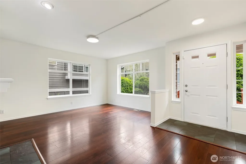 12715 35th Avenue NE Seattle WA 98125