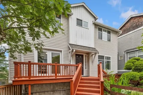 12715 35th Avenue NE Seattle WA 98125