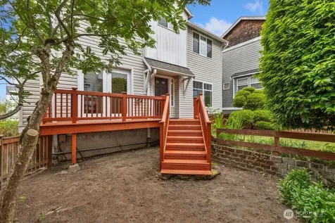 12715 35th Avenue NE Seattle WA 98125
