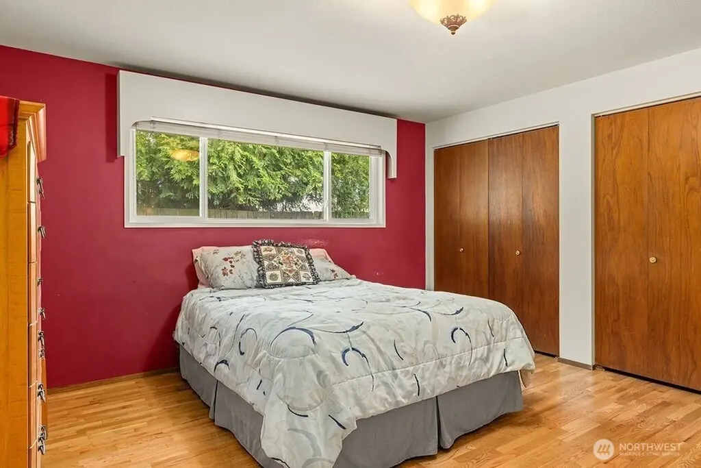 1708 Monterey Court NE Renton WA 98056