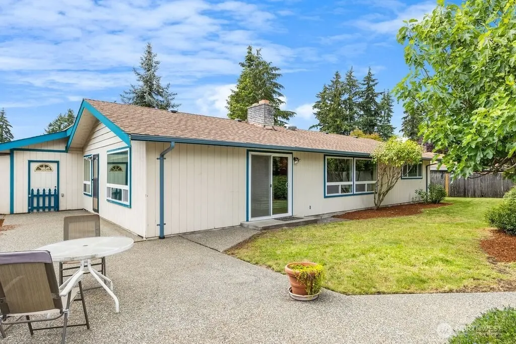 1708 Monterey Court NE Renton WA 98056
