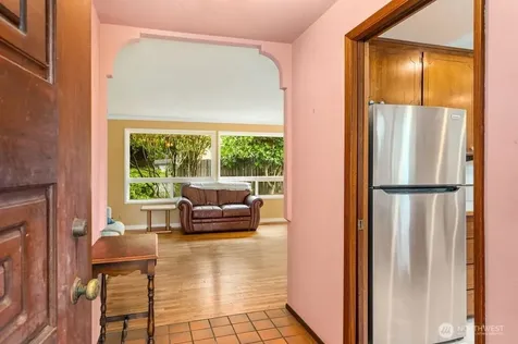 1708 Monterey Court NE Renton WA 98056
