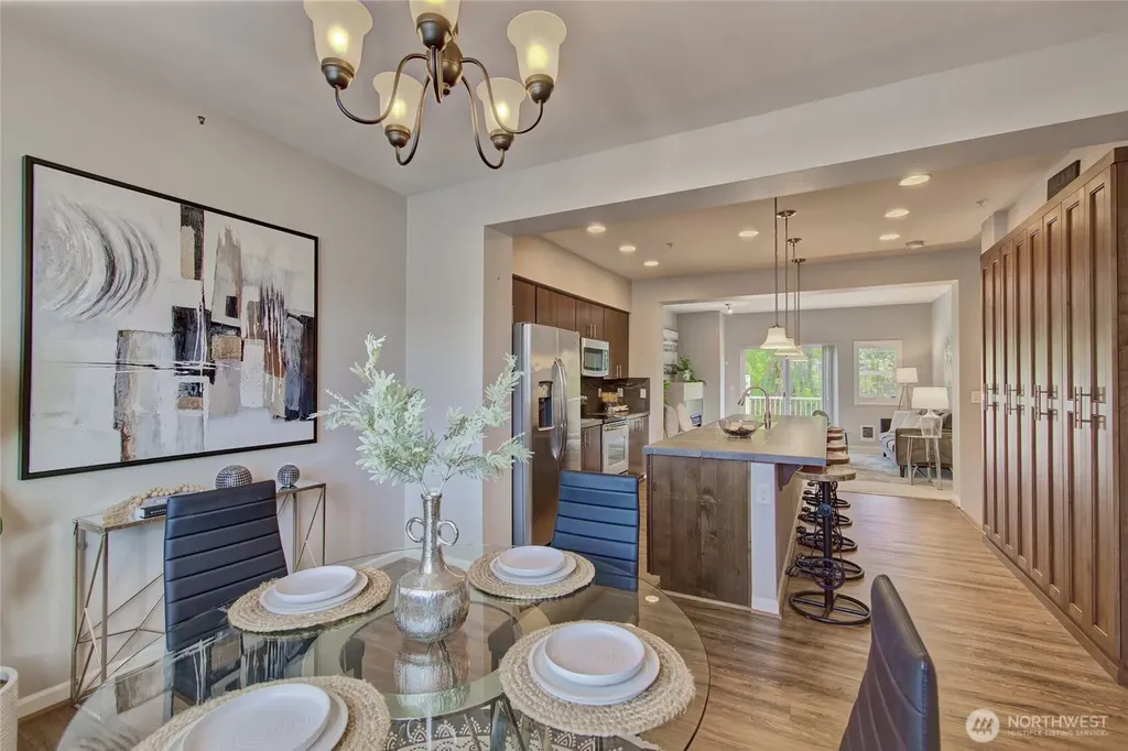 15720 Manor Way Lynnwood WA 98087