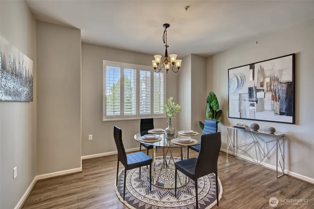 15720 Manor Way Lynnwood WA 98087