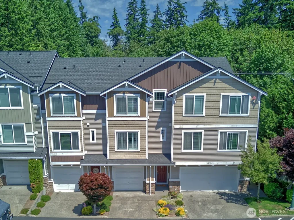 15720 Manor Way Lynnwood WA 98087