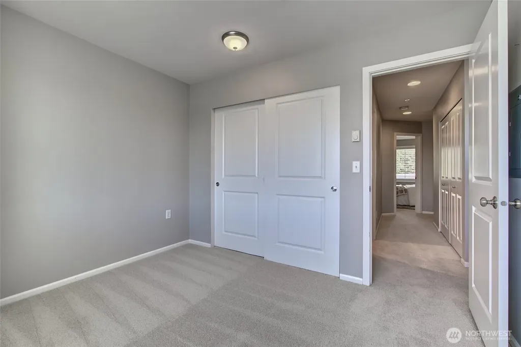 15720 Manor Way Lynnwood WA 98087