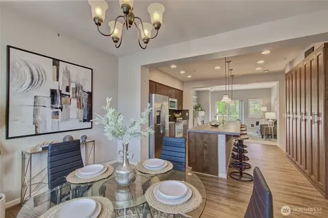 15720 Manor Way Lynnwood WA 98087