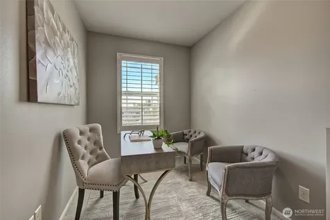 15720 Manor Way Lynnwood WA 98087