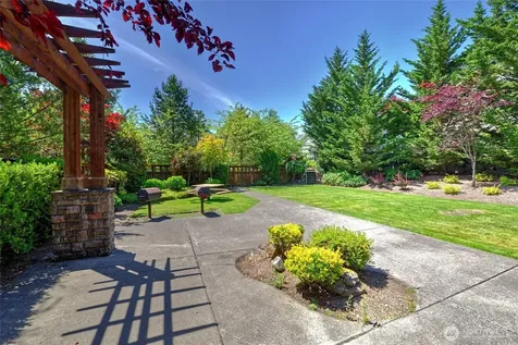 15720 Manor Way Lynnwood WA 98087